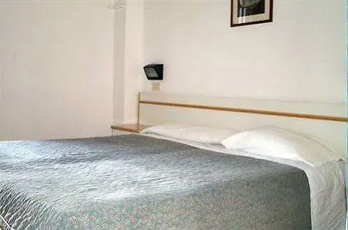 ***  רימיני Hotel Sacramora איטליה